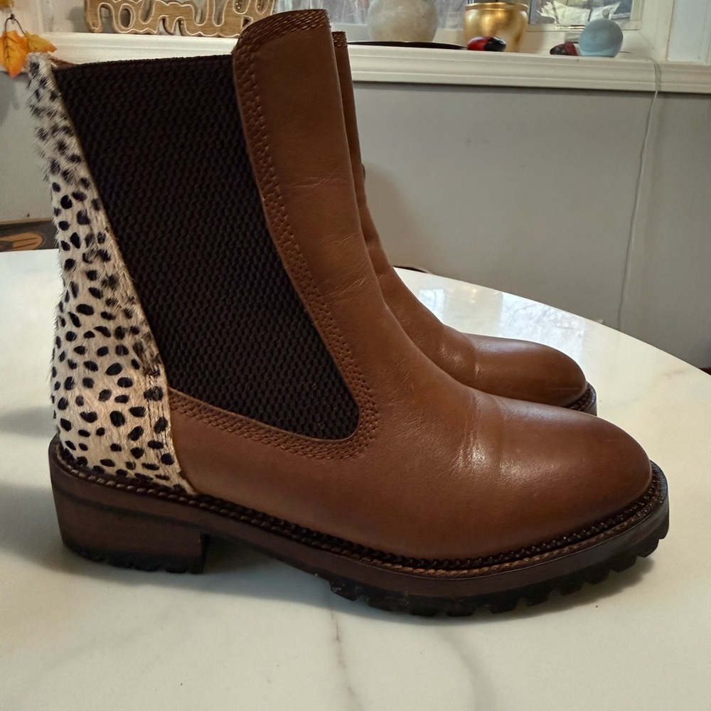 Vintage Havana Brown Ankle Boots with Animal Print Accent